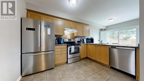 214 Blackburn Drive, Brantford, ON - Indoor Photo Showing Kitchen