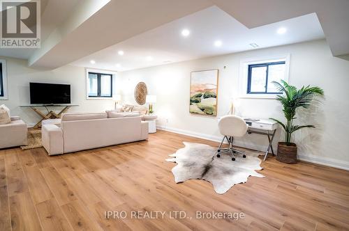 246 O'Connor Drive, Toronto (East York), ON - Indoor Photo Showing Living Room