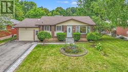 543 GLEN FORREST BOULEVARD  Waterloo, ON N2L 4J3