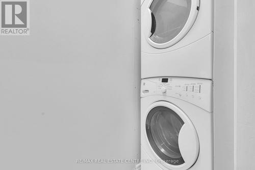 543 Glen Forrest Boulevard, Waterloo, ON - Indoor Photo Showing Laundry Room