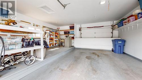 9 Everest Street, Paradise, NL - Indoor Photo Showing Garage