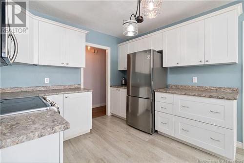 20 Vista Drive, Moncton, NB - Indoor Photo Showing Kitchen