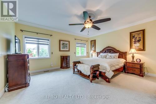 2360 Lyndhurst Drive, Oakville (Iroquois Ridge North), ON - Indoor Photo Showing Bedroom