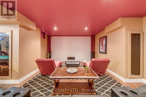 2360 Lyndhurst Drive, Oakville, ON - Indoor