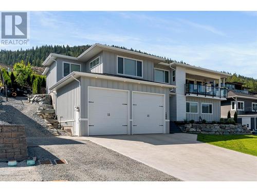 1080 17 Avenue Se, Salmon Arm, BC - Outdoor With Facade