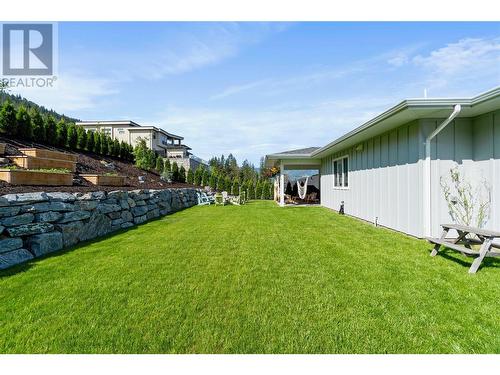 1080 17 Avenue Se, Salmon Arm, BC - Outdoor