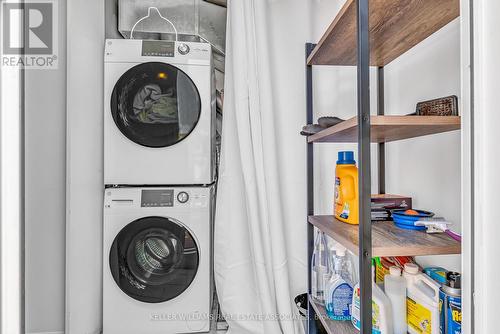 346 - 415 Jarvis Street, Toronto (Cabbagetown-South St. James Town), ON - Indoor Photo Showing Laundry Room