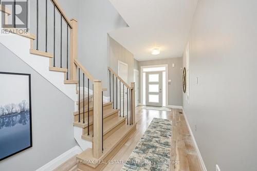 567 Sanderson Crescent, Milton, ON - Indoor Photo Showing Other Room