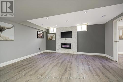 567 Sanderson Crescent, Milton, ON - Indoor With Fireplace