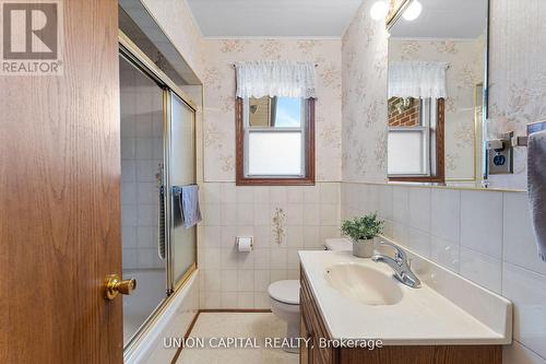 67 Wye Valley Road, Toronto (Dorset Park), ON - Indoor Photo Showing Bathroom