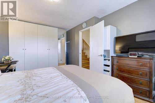 10 - 235 Bronte Street S, Milton (Bronte Meadows), ON - Indoor Photo Showing Bedroom