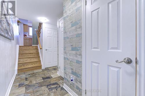 10 - 235 Bronte Street S, Milton (Bronte Meadows), ON - Indoor Photo Showing Other Room