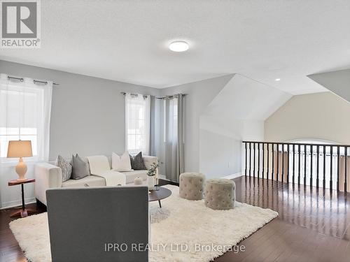 15 Oakhaven Road, Brampton (Bram East), ON 