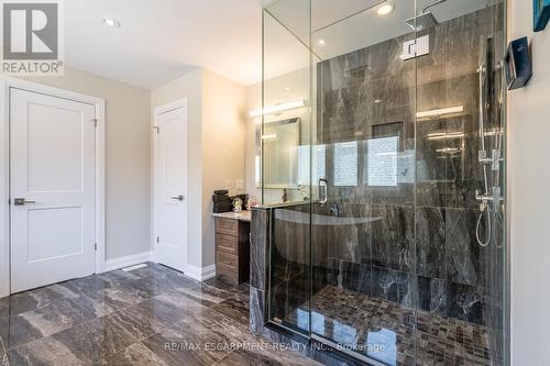 78 Hickory Avenue, Niagara-On-The-Lake, ON - Indoor Photo Showing Bathroom