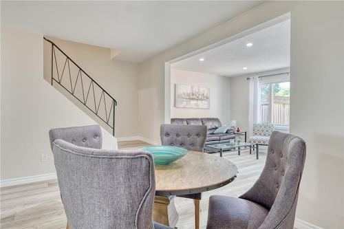 156 Victor Boulevard, Hamilton, ON - Indoor Photo Showing Dining Room