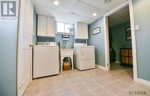 465 Couture Ave, Timmins, ON - Indoor Photo Showing Laundry Room