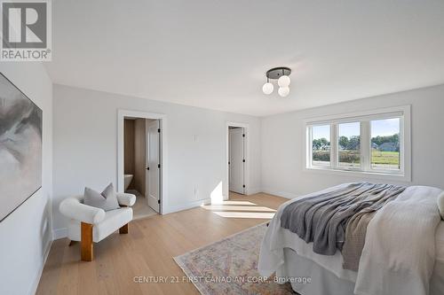 122 Timberwalk Trail, Middlesex Centre (Ilderton), ON - Indoor Photo Showing Bedroom