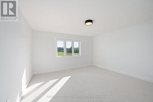 122 Timberwalk Trail, Middlesex Centre (Ilderton), ON - Indoor Photo Showing Other Room