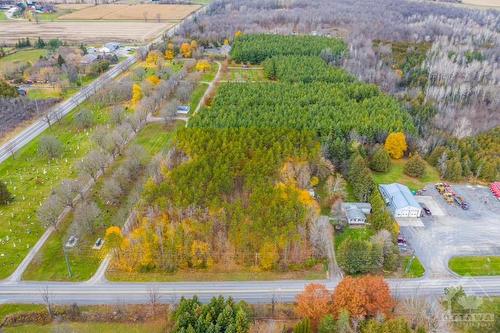 7861 Springhill Road, Metcalfe, ON 