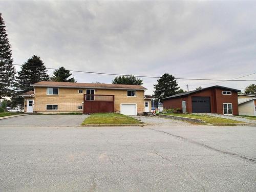 Frontage - 28 Rue Marchand, Val-D'Or, QC - Outdoor