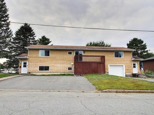 Frontage - 28 Rue Marchand, Val-D'Or, QC - Outdoor