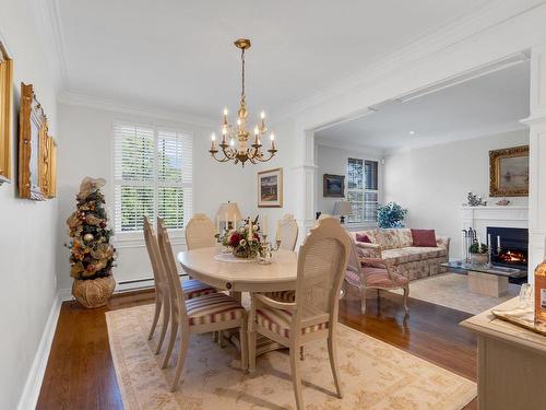 Dining room - 26-1009 Boul. Laird, Mont-Royal, QC - Indoor Photo Showing Dining Room With Fireplace