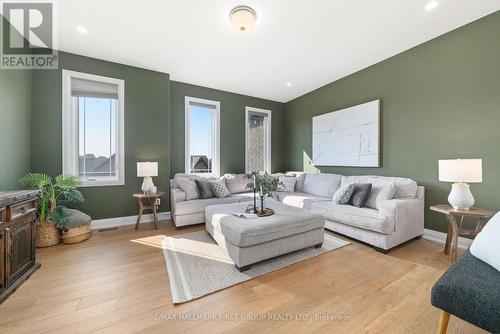 46 Drummond Street, Port Hope, ON - Indoor Photo Showing Living Room