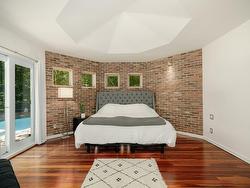 Master bedroom - 