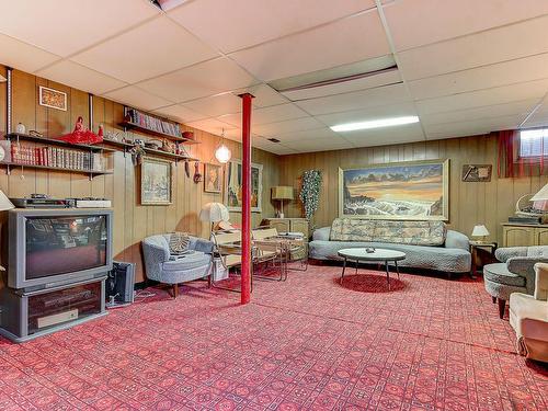 Living room - 536 Rue Du Curé-Lamarche, Saint-Jean-Sur-Richelieu, QC - Indoor Photo Showing Basement