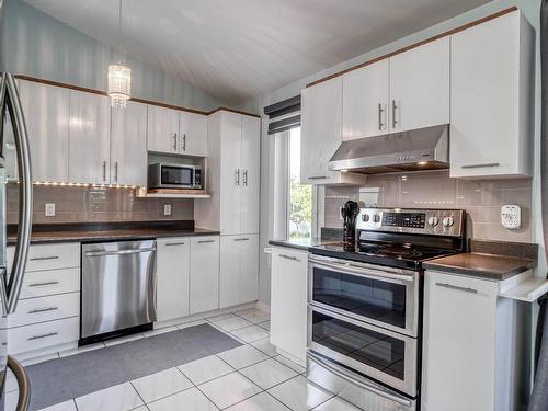 Kitchen - 170 Carré De Chinon, Terrebonne (Lachenaie), QC - Indoor Photo Showing Kitchen