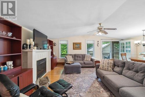 54 Arlington Avenue, Oshawa (O'Neill), ON - Indoor Photo Showing Living Room With Fireplace