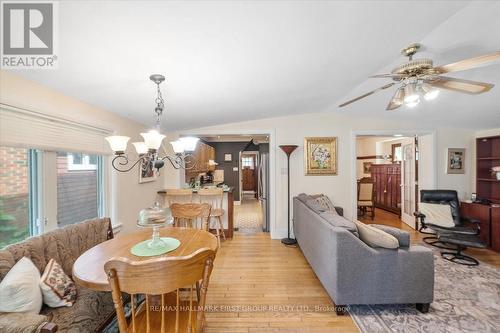 54 Arlington Avenue, Oshawa (O'Neill), ON - Indoor Photo Showing Dining Room