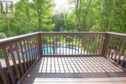 35 Castle Harbour Drive, Scugog (Port Perry), ON - Outdoor With In Ground Pool With Exterior