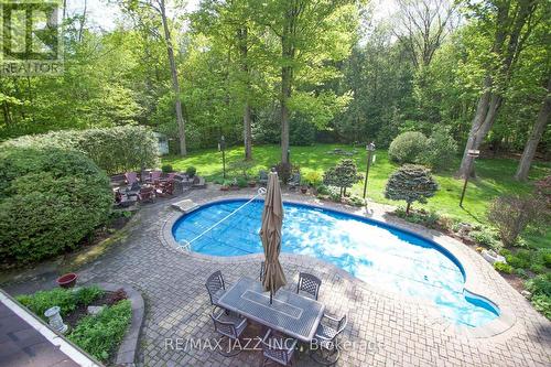 35 Castle Harbour Drive, Scugog (Port Perry), ON - Outdoor With In Ground Pool With Backyard