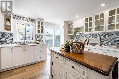 155 Rose Street, Barrie (Wellington), ON - Indoor Photo Showing Kitchen