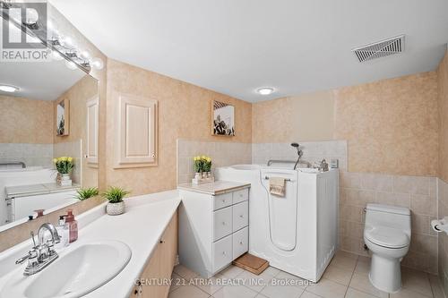 212 - 55 The Boardwalk Way, Markham, ON - Indoor Photo Showing Bathroom