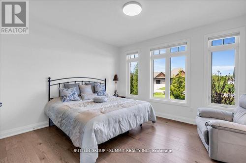 3 Best Court, Oro-Medonte, ON - Indoor Photo Showing Bedroom