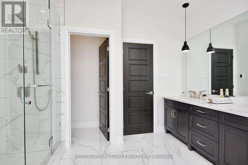 3 Best Court, Oro-Medonte, ON - Indoor Photo Showing Bathroom