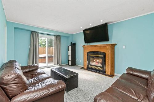 2054 Hunters Wood Drive, Burlington, ON 