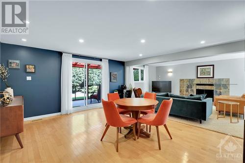 519 Penhill Avenue, Ottawa, ON - Indoor Photo Showing Dining Room