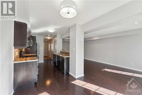 133 Braddock Private, Ottawa, ON - Indoor Photo Showing Other Room