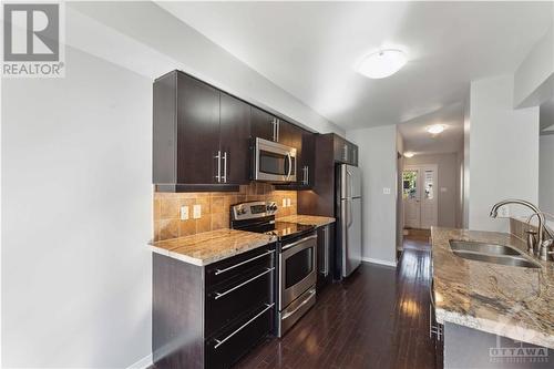 133 Braddock Private, Ottawa, ON - Indoor Photo Showing Kitchen With Double Sink