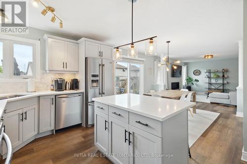 12 Circlewood Drive, St. Thomas, ON - Indoor Photo Showing Kitchen