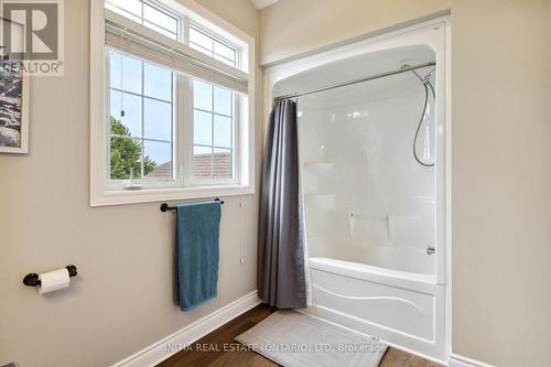 12 Circlewood Drive, St. Thomas, ON - Indoor Photo Showing Bathroom