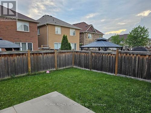 Upper - 261 Gleave Terrace, Milton, ON 