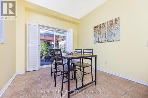 6 Eagleview Way, Halton Hills, ON - Indoor Photo Showing Dining Room