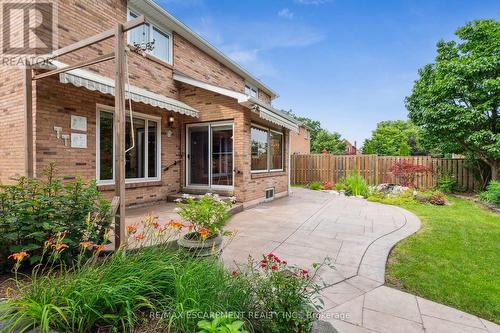 2008 Grenville Drive, Oakville (Iroquois Ridge North), ON 