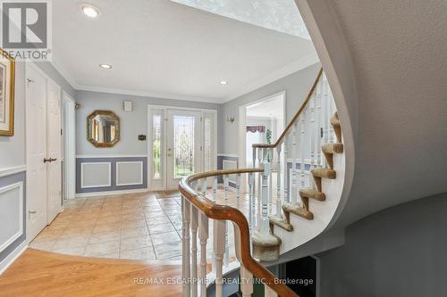 2008 Grenville Drive, Oakville (Iroquois Ridge North), ON 