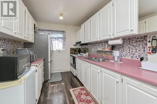 20 Hallcrown Court, Brampton, ON - Indoor Photo Showing Kitchen With Double Sink