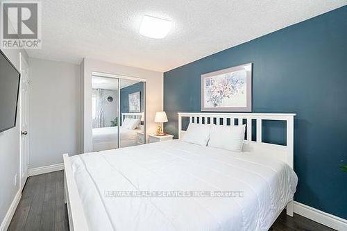 89 Darras Court E, Brampton, ON - Indoor Photo Showing Bedroom